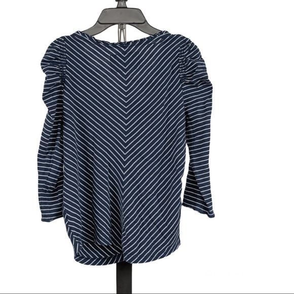 Maeve Top by Anthropologie - Picture 2 of 11